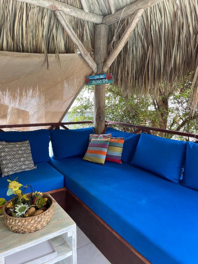 Hibiscus Beach House Jan Thiel Екстериор снимка