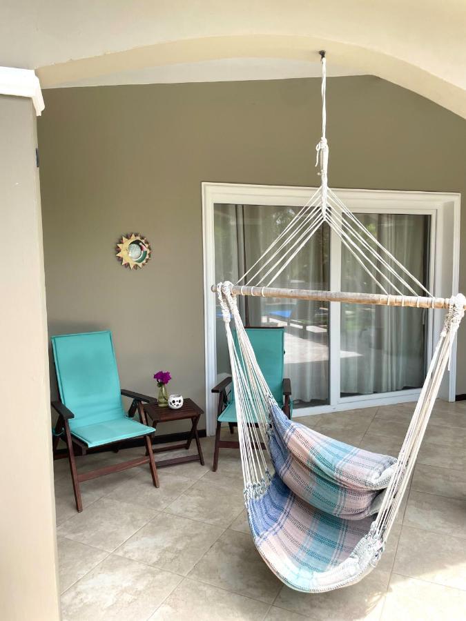 Hibiscus Beach House Jan Thiel Екстериор снимка
