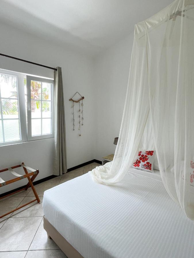 Hibiscus Beach House Jan Thiel Екстериор снимка